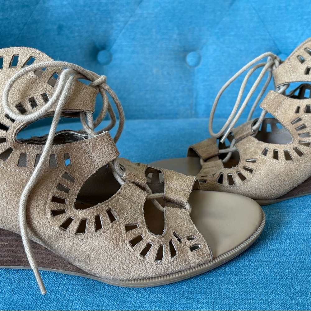 SANDAL BUNDLE DOLCE VITA and CROWN VINTAGE - Picture 3 of 15
